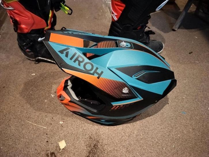 Crosshelm Airoh Twist 3 Shard, Motoren, Kleding | Motorhelmen, Offroadhelm, XL, Overige merken, Tweedehands, Ophalen of Verzenden