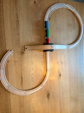 Houten ikea trein beschikbaar voor biedingen