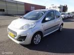 Peugeot 107 1.0 Envy, Voorwielaandrijving, Euro 5, Gebruikt, 4 stoelen
