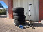 Winterbanden Ford C-Max op originele Ford velgen + bandenrek, Auto-onderdelen, Banden en Velgen, Ophalen, Gebruikt, 16 inch, Banden en Velgen