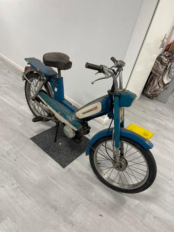 Patina Peugeot 103 beschikbaar voor biedingen