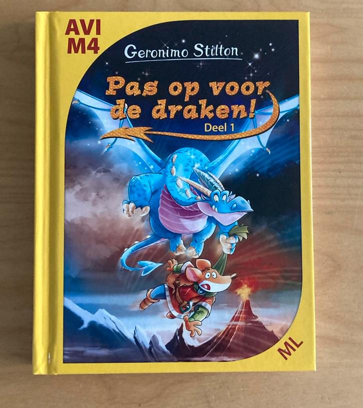 Geronimo Stilton - Pas op voor de draken!, Boeken, Kinderboeken | Jeugd | onder 10 jaar, Zo goed als nieuw, Fictie algemeen, Ophalen of Verzenden
