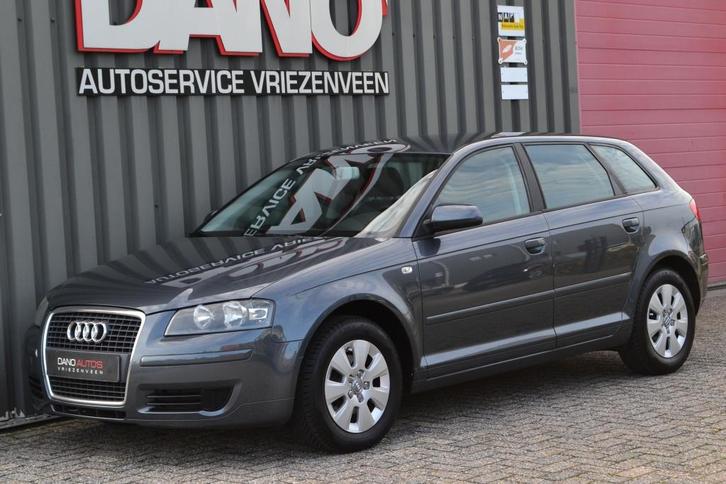 Audi A3 Sportback 1.6 Attraction Clima/Cruise/15'' inch, Auto's, Audi, Bedrijf, A3, ABS, Airbags, Airconditioning, Climate control