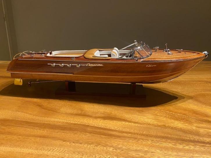 Riva Aquarama 67cm handgemaakt blank, Hobby en Vrije tijd, Modelbouw | Boten en Schepen, Nieuw, Groter dan 1:32, Ophalen of Verzenden