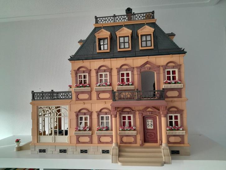 Victoriaans Rosa playmobil poppenhuis, Verzamelen, Poppenhuizen en Toebehoren, Gebruikt, Poppenhuis, Ophalen