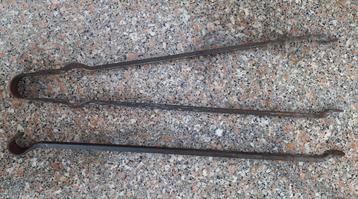 Oude Bronzen Haardtang Set beschikbaar voor biedingen