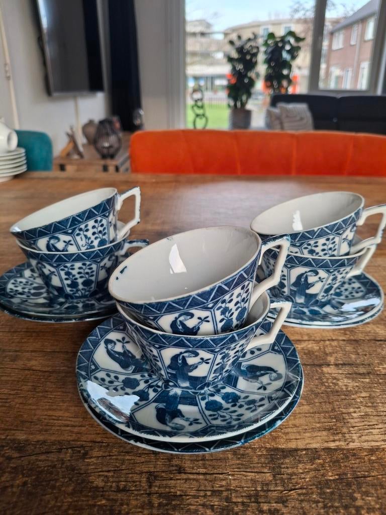 Kop en schotels., Huis en Inrichting, Keuken | Servies, Ophalen, Porselein, Overige stijlen, Kop(pen) en/of Schotel(s)