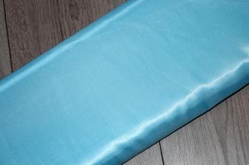 Polyester satijn stof - uni licht blauw #3745 €3,50p/m beschikbaar voor biedingen