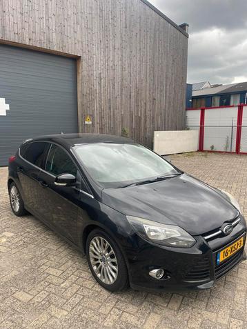 Ford Focus 1.6 Ecoboost 110KW 5-D 2012 Zwart nette auto beschikbaar voor biedingen