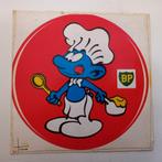 Leuke oude sticker.   Kok Smurf.          BP., Verzamelen, Smurfen, Ophalen of Verzenden, Zo goed als nieuw