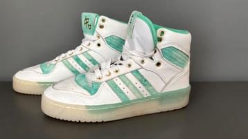Adidas Rivalry mt. 39 hoge sneakers, gympen. Nieuwstaat! beschikbaar voor biedingen