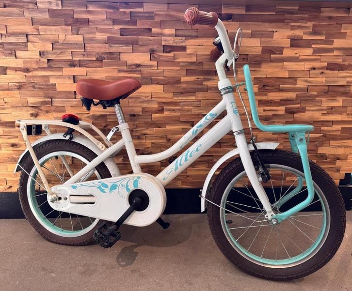 Altec kinderfiets 16 inch – wit met turquoise accenten, Fietsen en Brommers, Fietsen | Kinderfietsjes, Gebruikt, Minder dan 16 inch