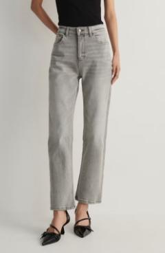 Dames Jeans van Reserved maat 40, Kleding | Dames, Spijkerbroeken en Jeans, Zo goed als nieuw, W30 - W32 (confectie 38/40), Grijs