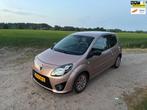 Renault Twingo 1.2-16V Miss Sixty|2011|Apk|Nap|Airco|Nieuwe, Auto's, Twingo, Gebruikt, 4 stoelen, Origineel Nederlands