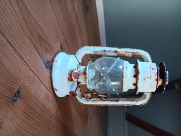 Olielamp  beschikbaar voor biedingen