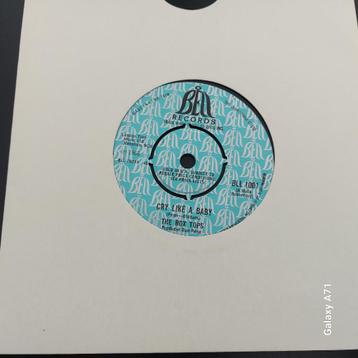 45 rpm The Box Tops - Cry Like A Baby (1968) beschikbaar voor biedingen