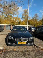 BMW 5-Serie 2.0 520I AUT 184 PK Sedan 2014 Zwart, Beige, 4 cilinders, 2000 kg, Zwart