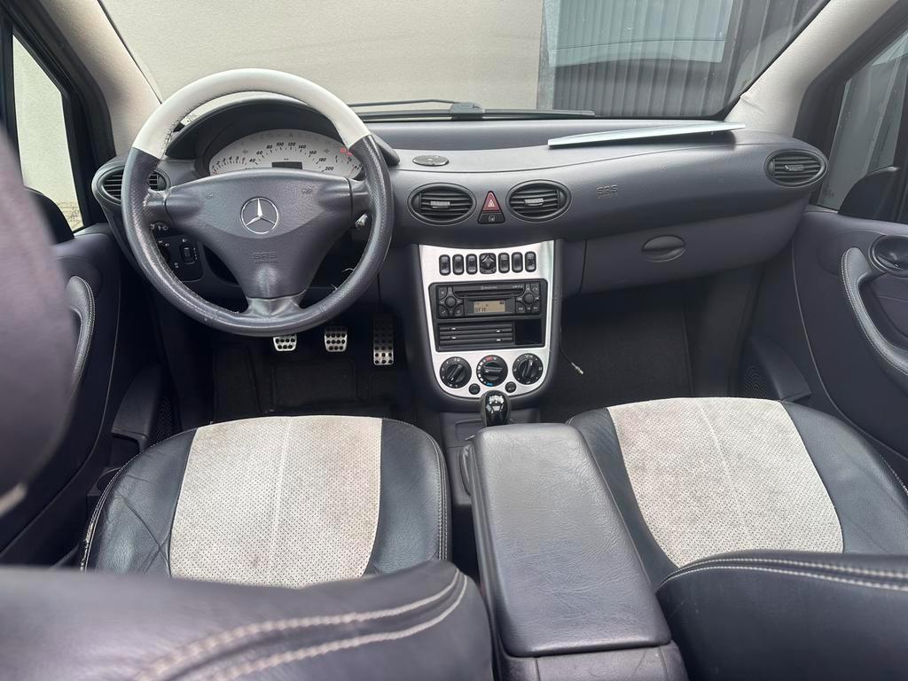 04bbdf70-100b-4137-b393-9cd394cc3251