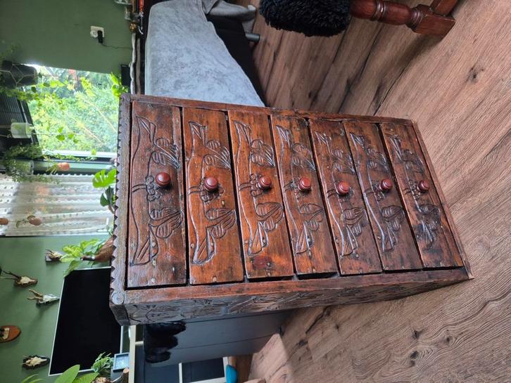 Indonesische kamferkast, Huis en Inrichting, Kasten | Dressoirs, Gebruikt, 25 tot 50 cm, Ophalen