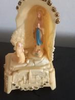 Antieke Lourdes  kapelletje met Maria en Bernadette muziek, Antiek en Kunst, Ophalen of Verzenden