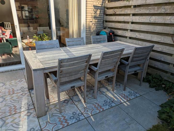 Rough-X tafel en stoelen, Tuin en Terras, Tuinsets en Loungesets, Zo goed als nieuw, Tuinset, Teakhout, 8 zitplaatsen, Stoel, Ophalen