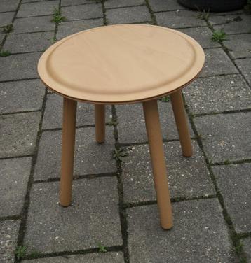 Jon Karlsson for Ikea krukje bijzettafel hout beuk beige beschikbaar voor biedingen