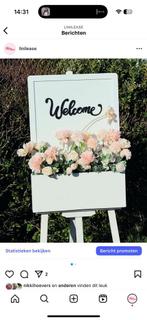 Te huur bloemenwelkomst bord, Hobby en Vrije tijd, Feestartikelen | Verhuur, Ophalen