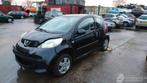 Peugeot 107 2006 1.0 12v 1KRFE Zwart EXZ onderdelen, Auto-onderdelen