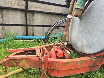 Razzoli giertank met injector  beschikbaar voor biedingen