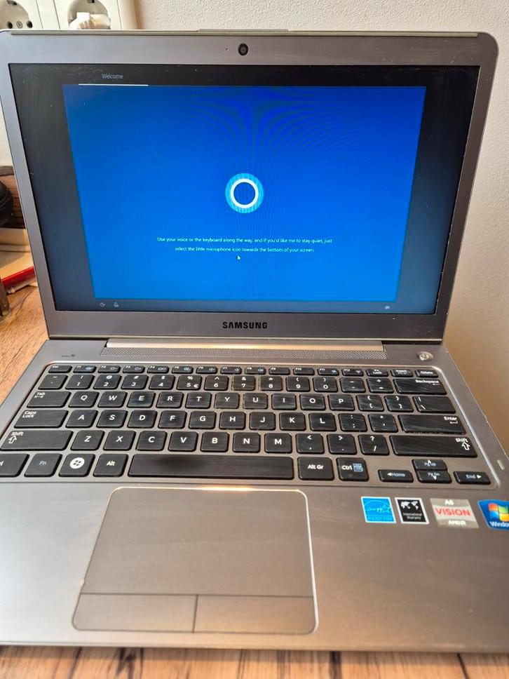 Laptop Samsung Series 5 - 535U - 13.3", Computers en Software, Windows Laptops, Gebruikt, 13 inch, SSD, 2 tot 3 Ghz, 4 GB, Qwerty