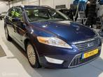 Ford Mondeo Wagon 2.0-16v Ghia Volleder FullNavi AfnTrekhaak, Auto's, Ford, 145 pk, 74 €/maand, 4 cilinders, Mondeo