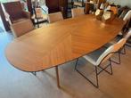 Tafel eclips  van Mobitec, Huis en Inrichting, Tafels | Eettafels, Ophalen, 200 cm of meer, Zo goed als nieuw, Vijf personen of meer