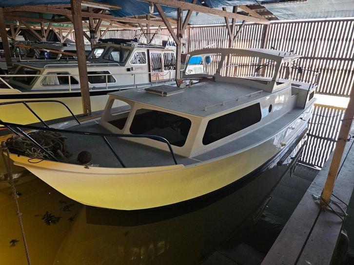 CROWN YACHT 9.30 AK MET BOEGSCHROEF, Watersport en Boten, Motorboten en Motorjachten, Zo goed als nieuw, Staal, Diesel, Ophalen of Verzenden