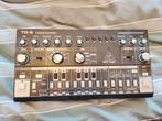 Behringer TD-3-BK Analoge Bass Line Synthesizer, Muziek en Instrumenten, Overige merken, Zo goed als nieuw, Met midi-aansluiting