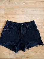 Nette korte broek maat 32, Ophalen of Verzenden, Zo goed als nieuw, Zwart, W30 - W32 (confectie 38/40)