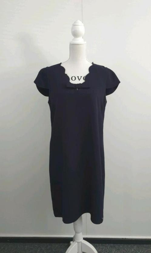 Lion of Porches _ stijlvolle donker blauwe jurk, maat M, Kleding | Dames, Jurken, Zo goed als nieuw, Maat 38/40 (M), Blauw, Boven de knie