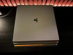 PS4 PRO 1TB SSD, Spelcomputers en Games, Spelcomputers | Sony PlayStation 4, Met 2 controllers, Ophalen of Verzenden, Zo goed als nieuw