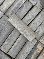 Betonklinkers grijs – 20x5x6 cm – ca. 20-25 m² (2 pallets), Tuin en Terras, Ophalen, Gebruikt, Klinkers, 10 m² of meer