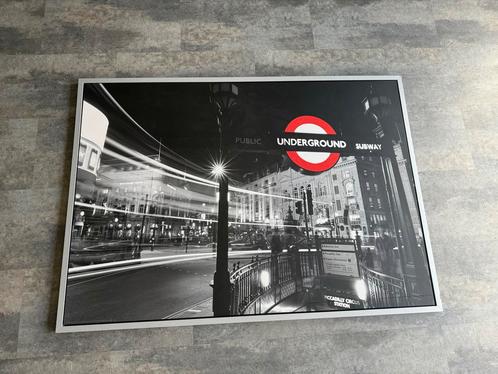 Londen Schilderij IKEA Vilshult, Huis en Inrichting, Woonaccessoires | Schilderijen, Tekeningen en Foto's, Zo goed als nieuw, Foto of Poster