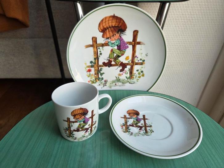 Vintage ontbijsetje dejeuneetje van Tirschenreuth Bavaria, Huis en Inrichting, Keuken | Servies, Zo goed als nieuw, Overige typen