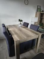 Eettafel (140 x 90 cm) met 4 stoelen, Ophalen, Kunststof, Gebruikt, 100 tot 150 cm