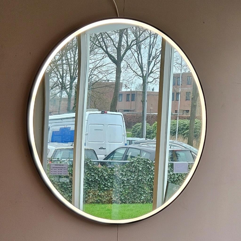 Enorme ronde spiegel 110 cm met zwarte rand en LED Nieuw, Huis en Inrichting, Woonaccessoires | Spiegels, Ophalen, 100 tot 150 cm