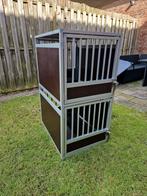 Mooie dubbele autokennel, Ophalen, Zo goed als nieuw
