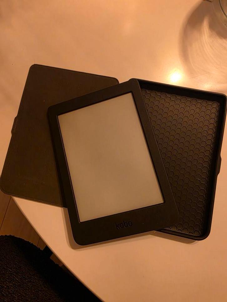 Kobo Nia e reader, Computers en Software, E-readers, Zo goed als nieuw, Ophalen of Verzenden