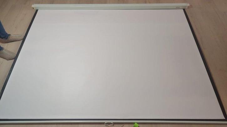 Projectiescherm Provision 244x183cm, Audio, Tv en Foto, Projectieschermen, Gebruikt, Handmatig, Ophalen