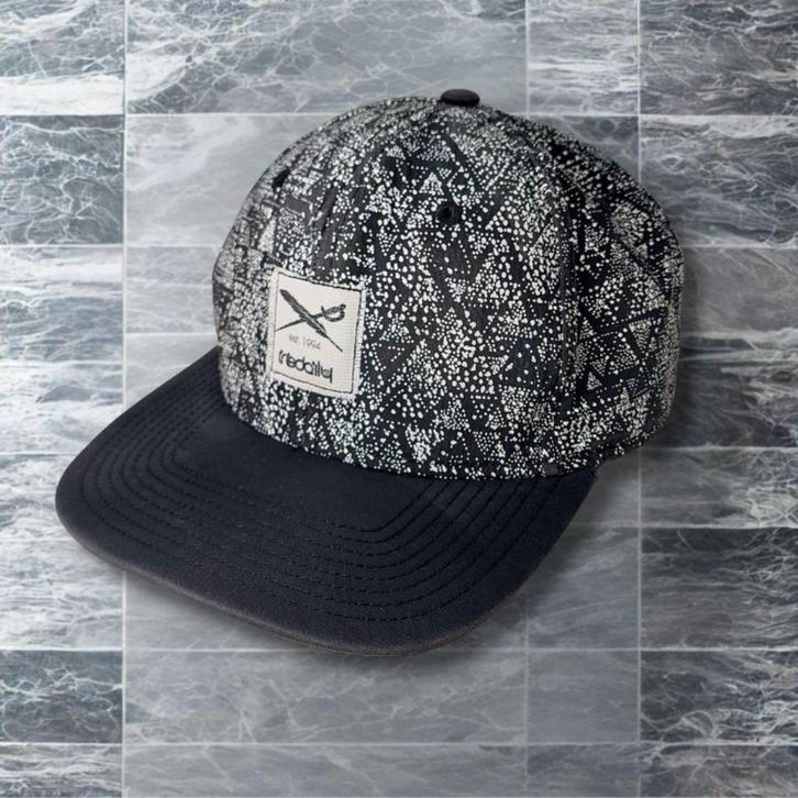 Mooie Iriedaily Snapback Baseball pet | Zwart/Wit, Kleding | Heren, Hoeden en Petten, Gedragen, Pet, One size fits all, Verzenden