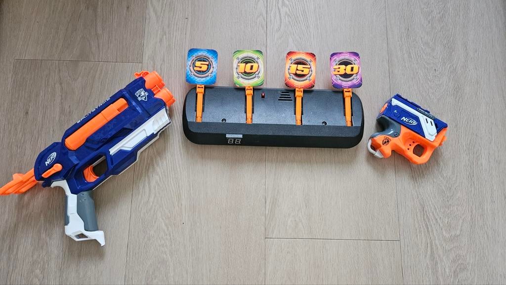 Nerf Elite Splitstrike + Reflex 4-1 Schietdoel, Ophalen of Verzenden, Gebruikt, Jongen of Meisje