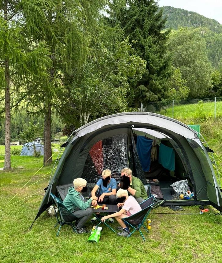 Outwell greenwood 6 tent, tunneltent 5 / 6 personen, Caravans en Kamperen, Tenten, Zo goed als nieuw, Ophalen