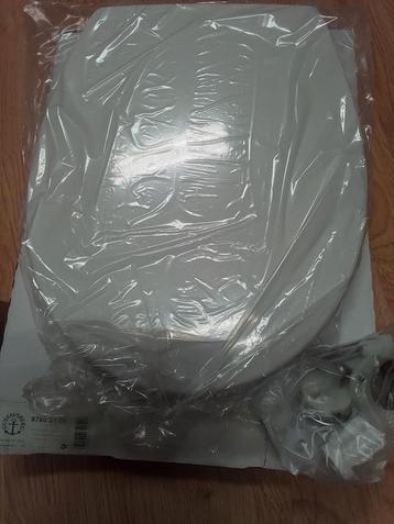 Gustavsberg Saval toiletbril softclose  beschikbaar voor biedingen