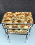 Bijzettafels - jaren ‘70 - marmer & chroom, Huis en Inrichting, Minder dan 55 cm, Vintage, Ophalen of Verzenden, Zo goed als nieuw